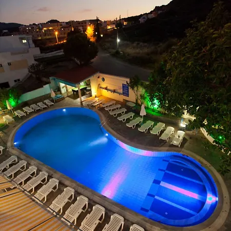 Anika فاليراكي