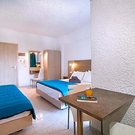 Aparthotel Anika 3*