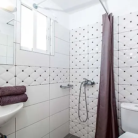 Anika Aparthotel