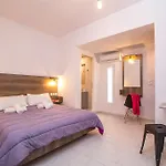 Anika Aparthotel 3*