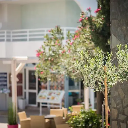 Aparthotel Anika