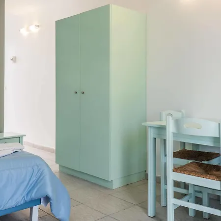 Anika Aparthotel