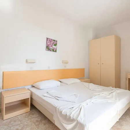 Aparthotel Anika