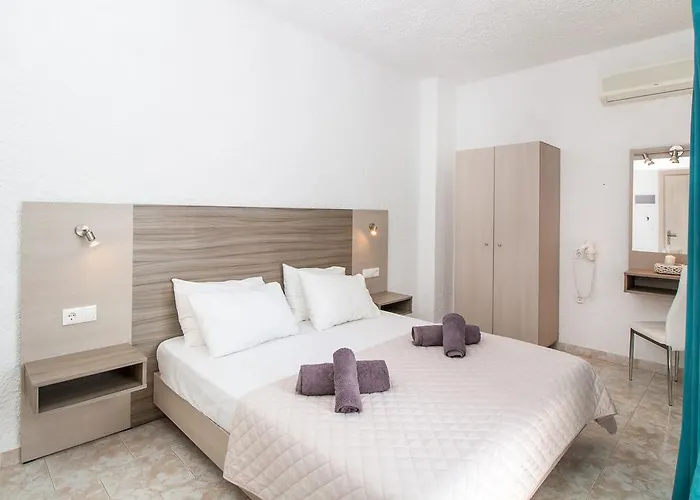 Anika Apartmanhotel 3*